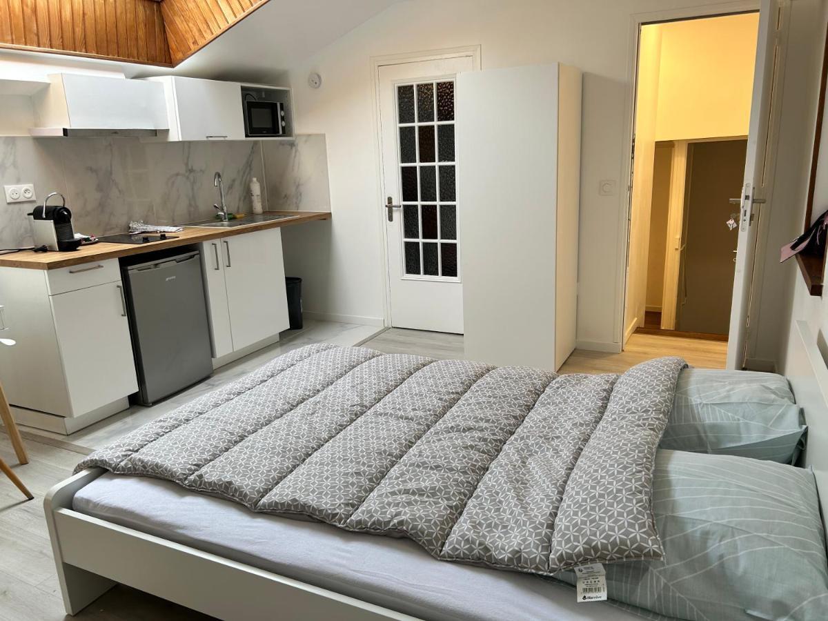 Studio 21M2 Equipe Et Meuble Centre Ville Massy Massy  Bagian luar foto